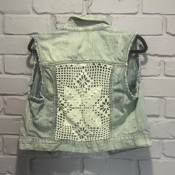 NWOT Aeropostale Faded Blue Denim Vest size M - Picture 4 of 5